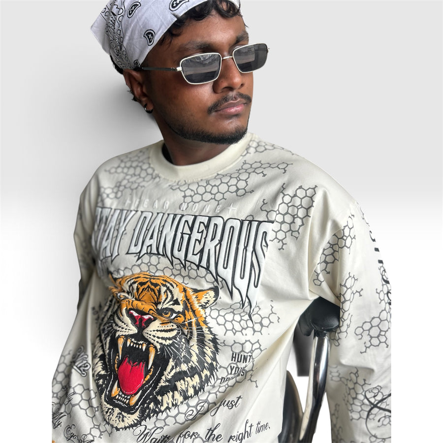 ORIYA- STAY DANGEROUS "Honeycomb-inspired graphic pattern".